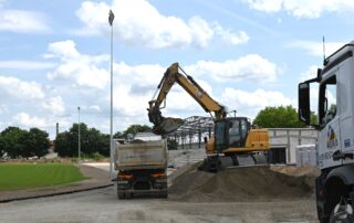 Prace na stadionie miejskim w Sławie (1)