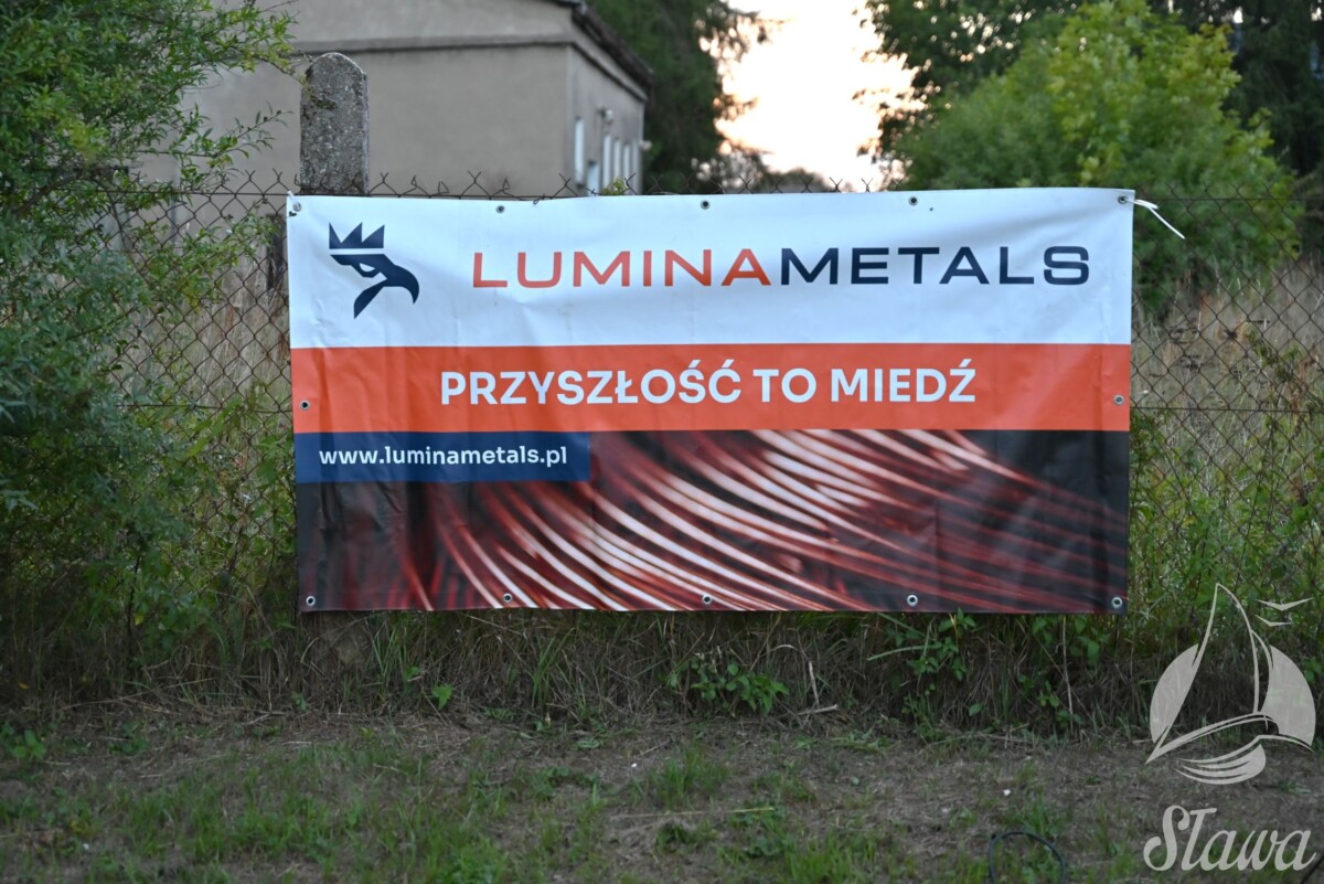 Uczestnicy kina plenerowego Uczestnicy kina plenerowego