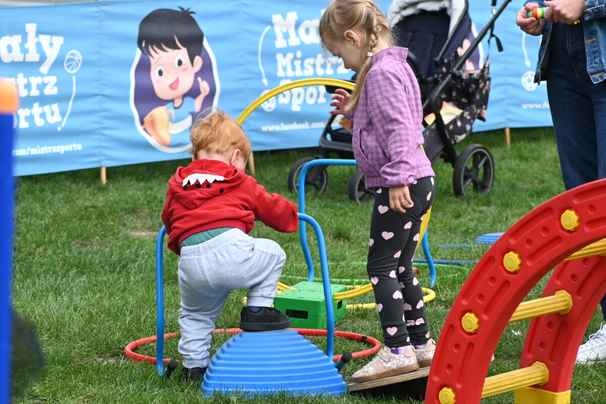 PIKNIK ZDROWIA NAD JEZIOREM SŁAWSKIM PIKNIK ZDROWIA NAD JEZIOREM SŁAWSKIM