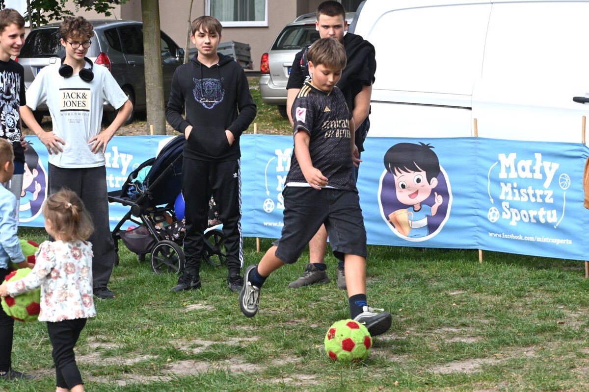PIKNIK ZDROWIA NAD JEZIOREM SŁAWSKIM PIKNIK ZDROWIA NAD JEZIOREM SŁAWSKIM