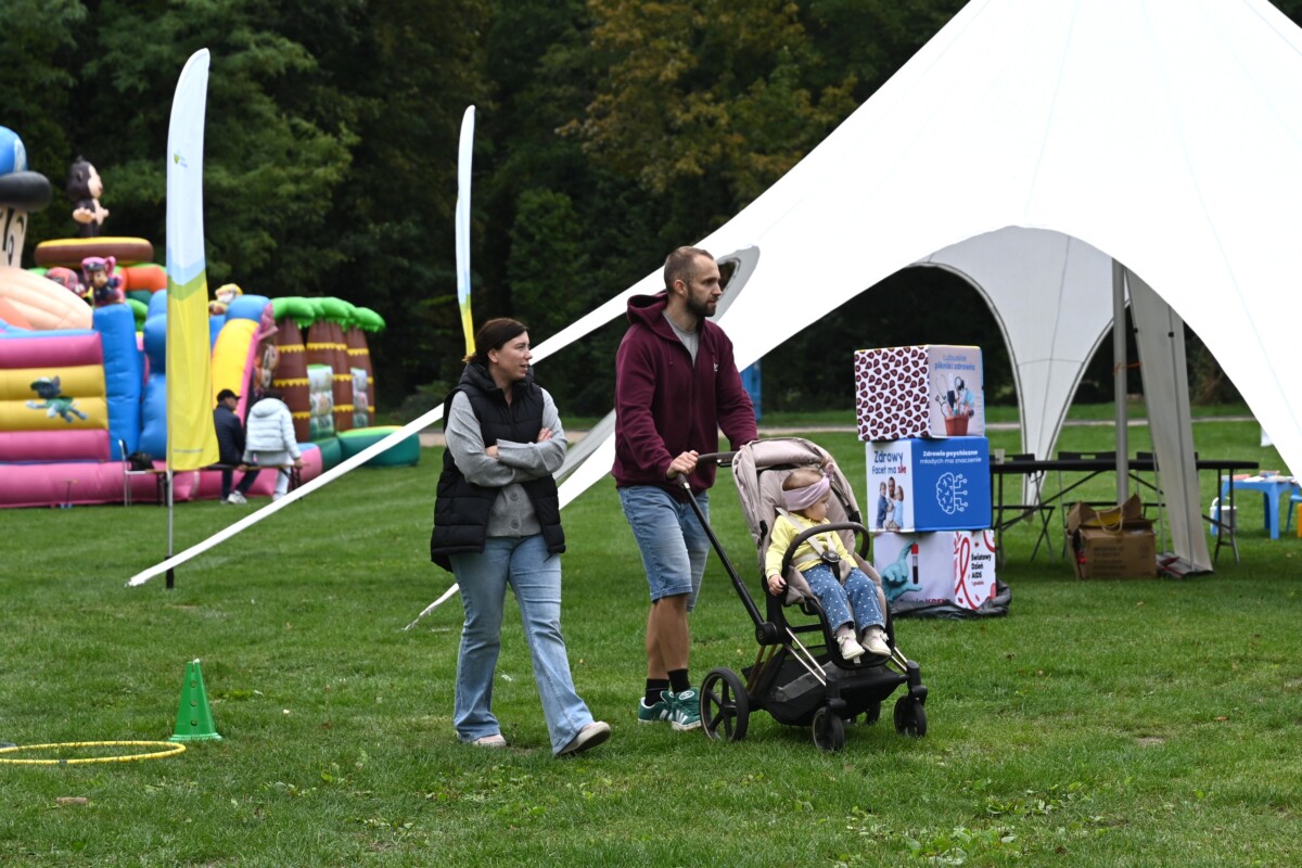 PIKNIK ZDROWIA NAD JEZIOREM SŁAWSKIM PIKNIK ZDROWIA NAD JEZIOREM SŁAWSKIM