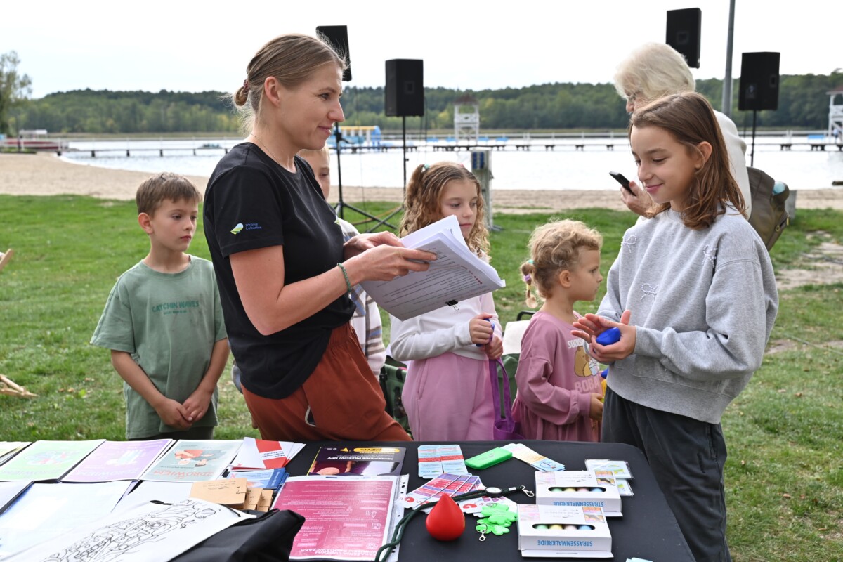 PIKNIK ZDROWIA NAD JEZIOREM SŁAWSKIM PIKNIK ZDROWIA NAD JEZIOREM SŁAWSKIM