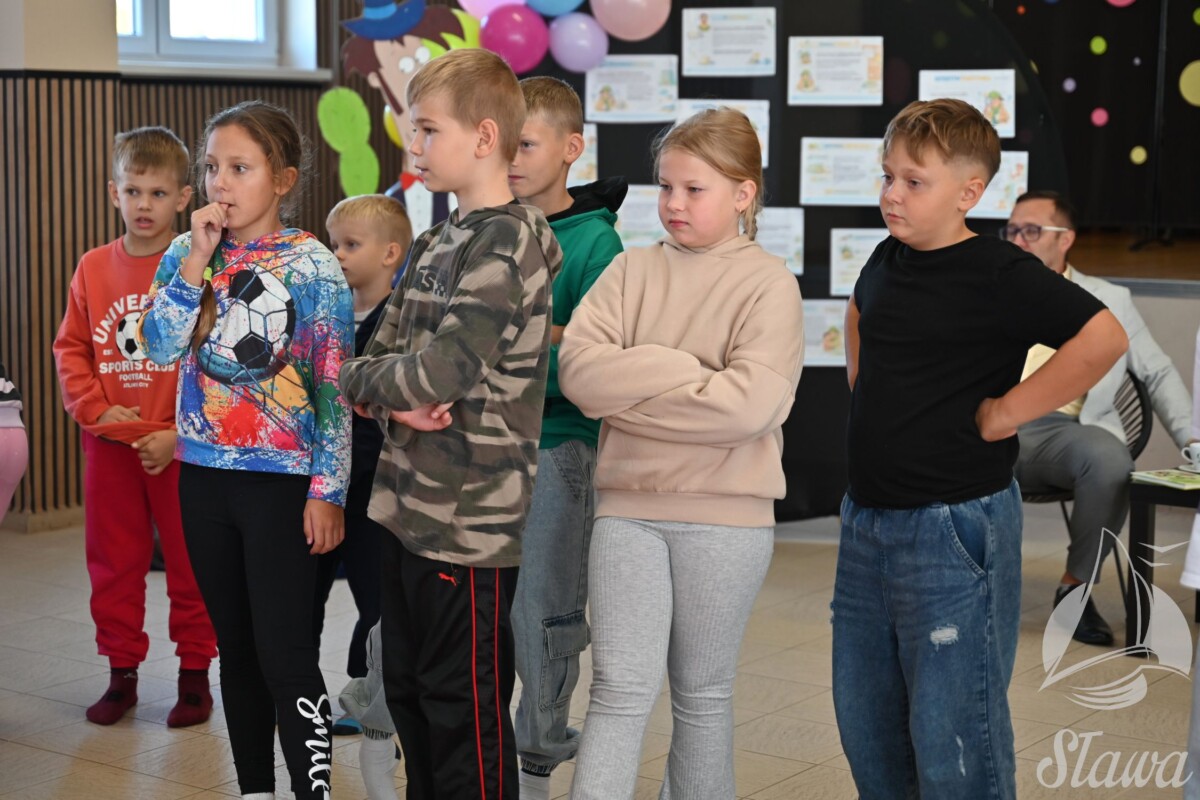 Ogólnopolski dzień czytania Ciosaniec Ogólnopolski dzień czytania Ciosaniec
