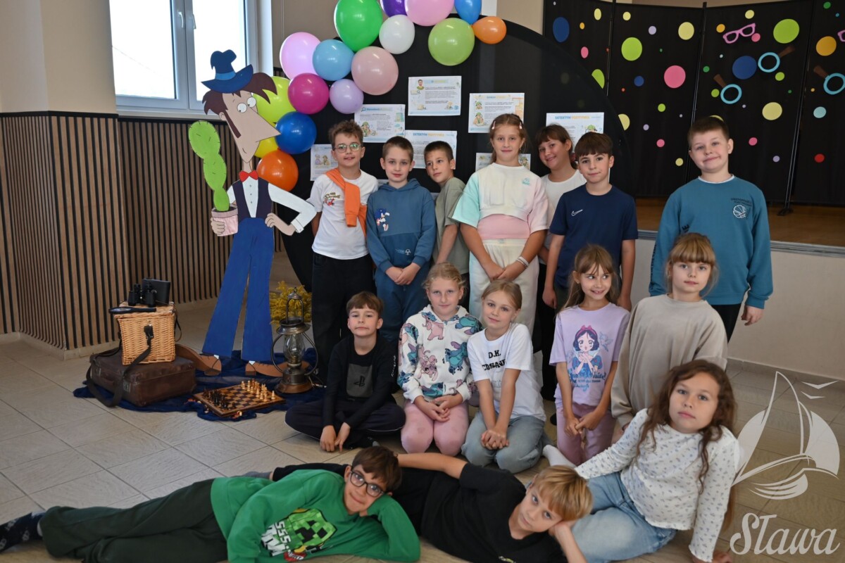 Ogólnopolski dzień czytania Ciosaniec Ogólnopolski dzień czytania Ciosaniec