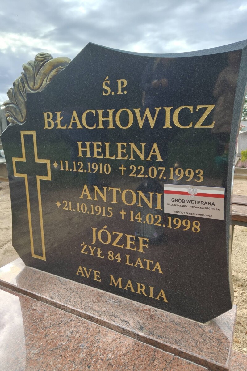 GRÓB WETERANA GRÓB WETERANA